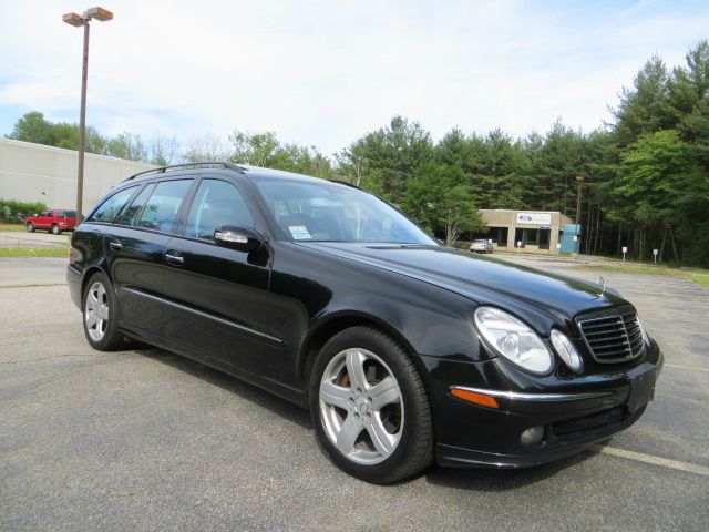 Mercedes-Benz E-Class 2006 photo 36