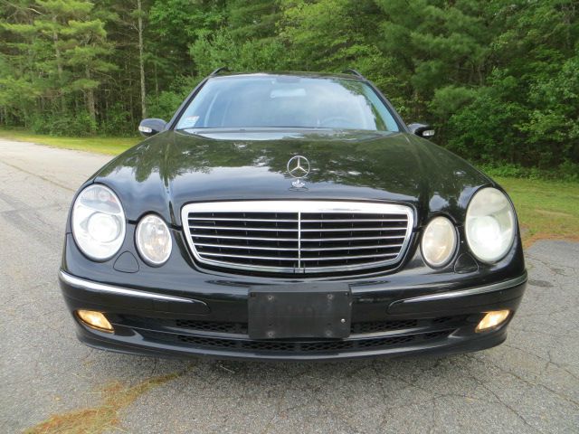 Mercedes-Benz E-Class 2006 photo 85