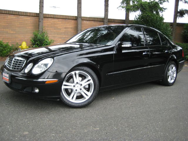 Mercedes-Benz E-Class SE Sport Sedan