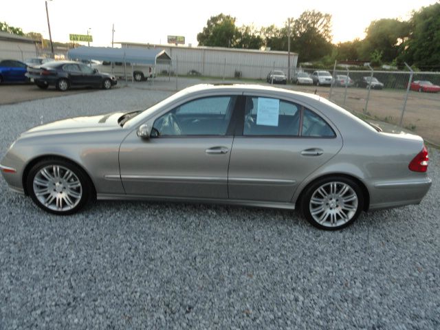 Mercedes-Benz E-Class SE Sport Sedan