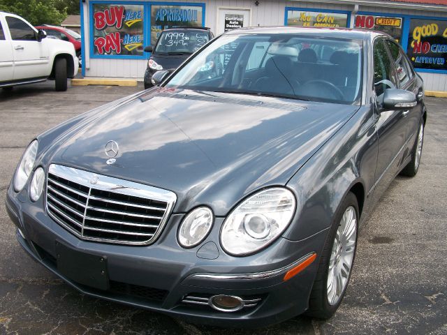 Mercedes-Benz E-Class 2007 photo 9