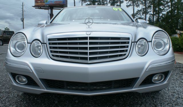 Mercedes-Benz E-Class 2007 photo 3