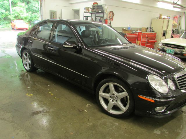 Mercedes-Benz E-Class 2007 photo 5