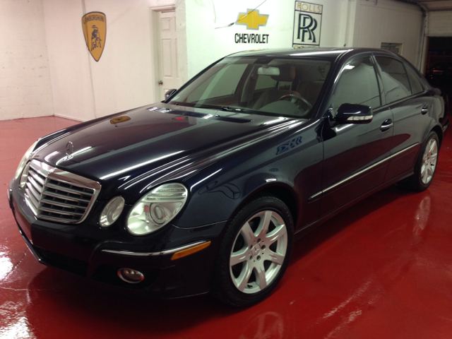 Mercedes-Benz E-Class 2007 photo 4