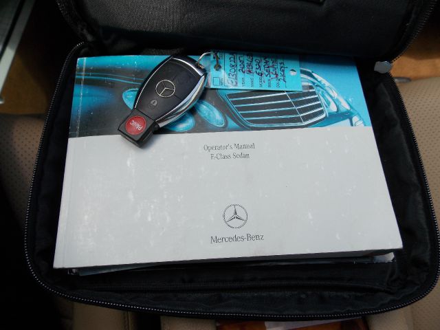 Mercedes-Benz E-Class 2007 photo 5