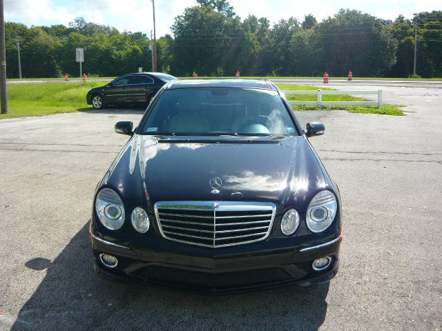 Mercedes-Benz E-Class 2007 photo 4