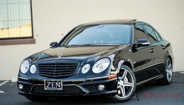 Mercedes-Benz E-Class 2008 photo 2