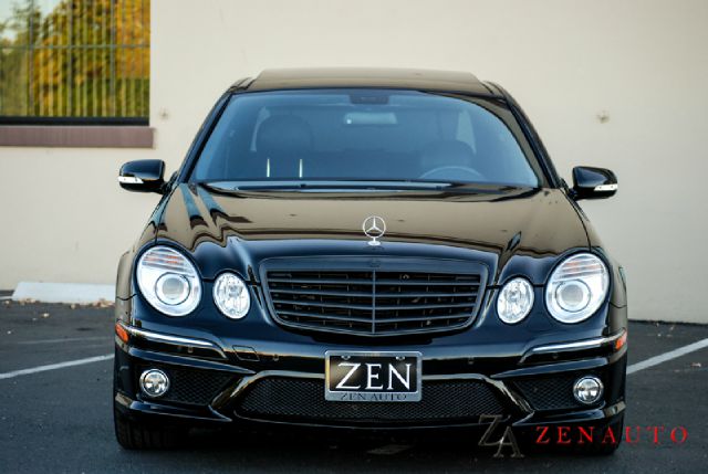 Mercedes-Benz E-Class 2008 photo 3