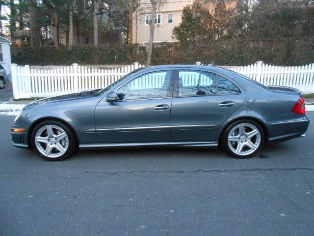 Mercedes-Benz E-Class 2008 photo 2