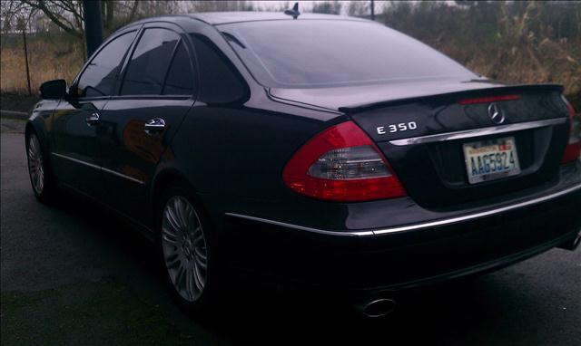 Mercedes-Benz E-Class 2008 photo 1