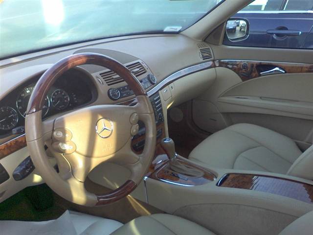 Mercedes-Benz E-Class 2008 photo 2