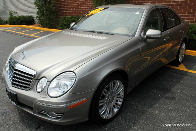 Mercedes-Benz E-Class GLS TDi Diesel Sedan