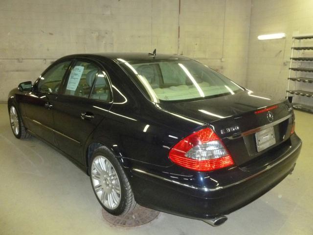 Mercedes-Benz E-Class 2008 photo 2