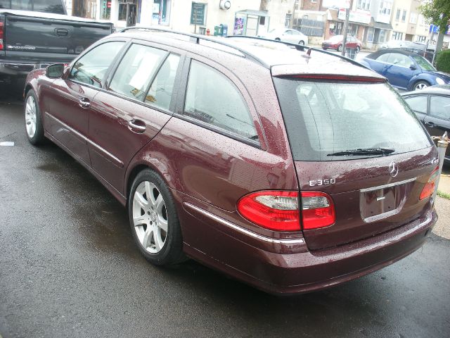 Mercedes-Benz E-Class 2008 photo 4