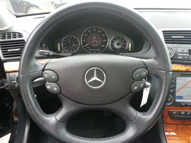 Mercedes-Benz E-Class 2008 photo 2