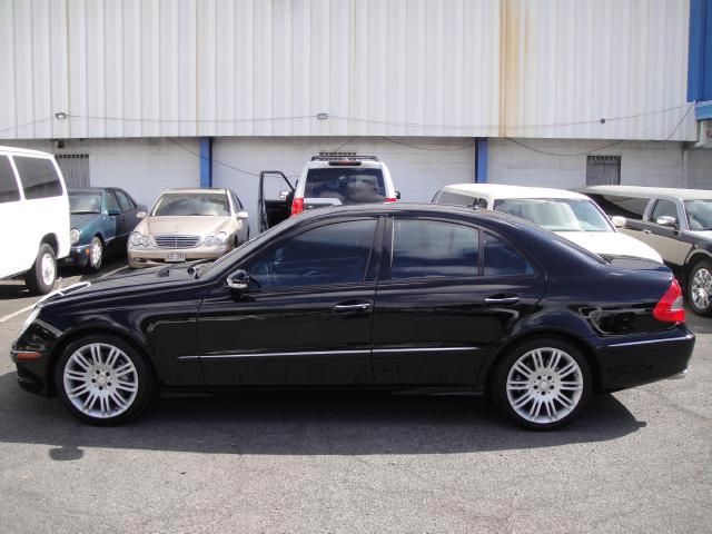 Mercedes-Benz E-Class GLS TDi Diesel Sedan