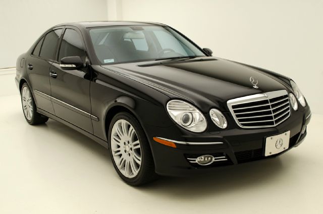 Mercedes-Benz E-Class 2008 photo 2