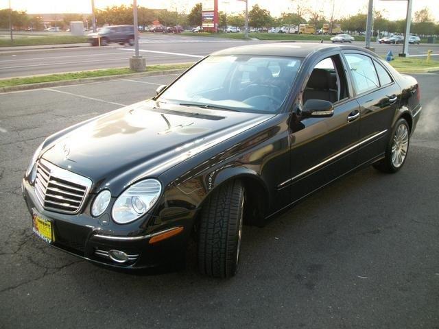 Mercedes-Benz E-Class 2008 photo 1