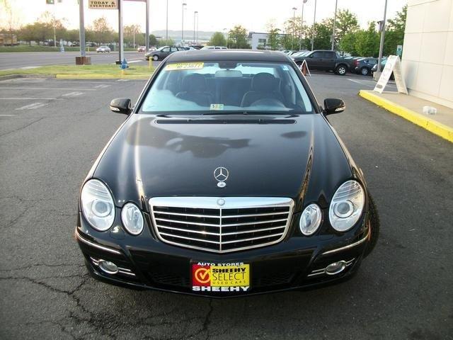 Mercedes-Benz E-Class 2008 photo 4