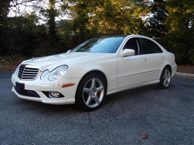 Mercedes-Benz E-Class 2008 photo 1