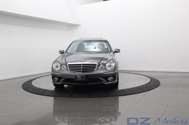 Mercedes-Benz E-Class 2009 photo 1