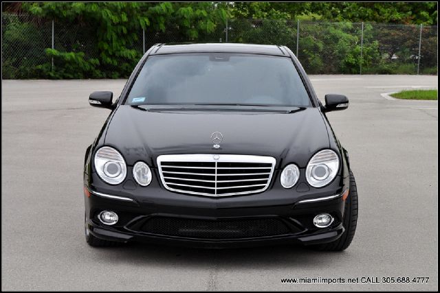 Mercedes-Benz E-Class 2009 photo 1