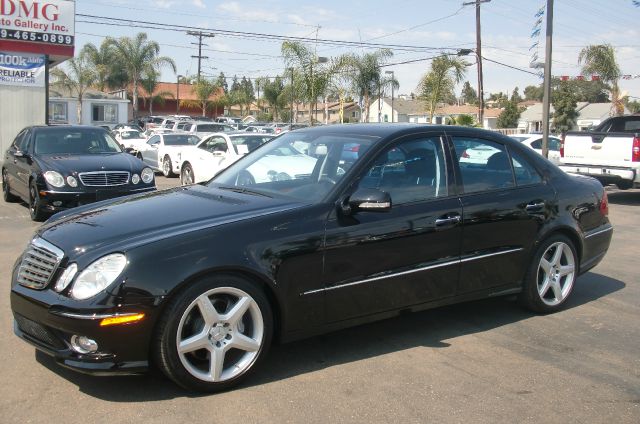 Mercedes-Benz E-Class 2009 photo 1