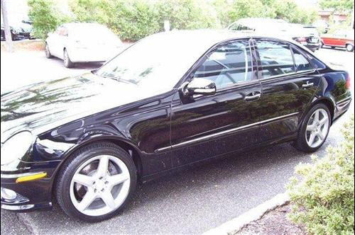 Mercedes-Benz E-Class 2009 photo 2