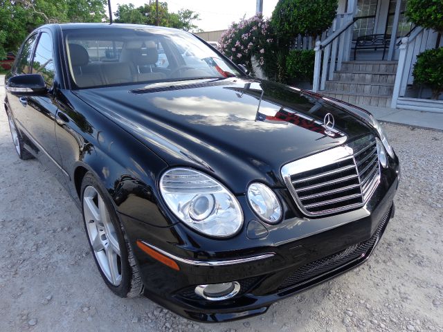 Mercedes-Benz E-Class Amenities Package Sedan