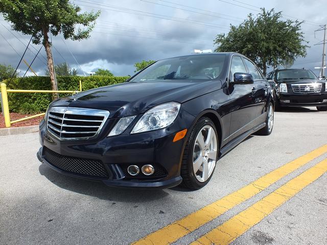 Mercedes-Benz E-Class 2010 photo 1