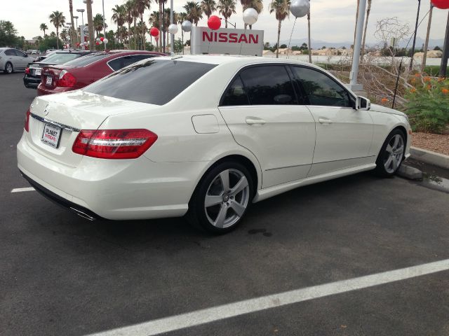 Mercedes-Benz E-Class 4dr Sdn GLS Turbo Manual Sedan