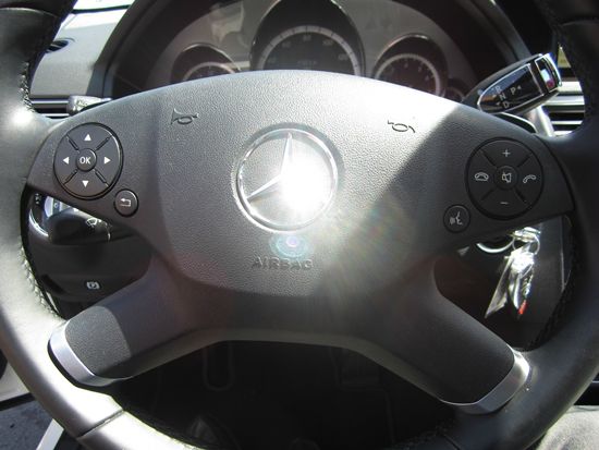 Mercedes-Benz E-Class 2010 photo 22