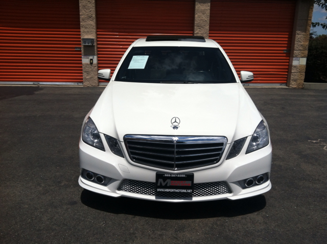 Mercedes-Benz E-Class 2010 photo 29