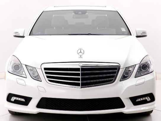 Mercedes-Benz E-Class 2010 photo 18