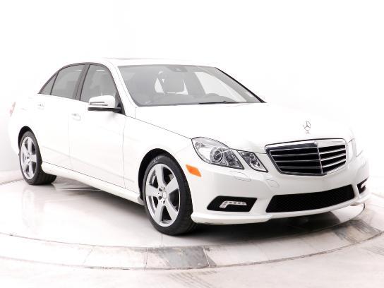 Mercedes-Benz E-Class 2010 photo 20