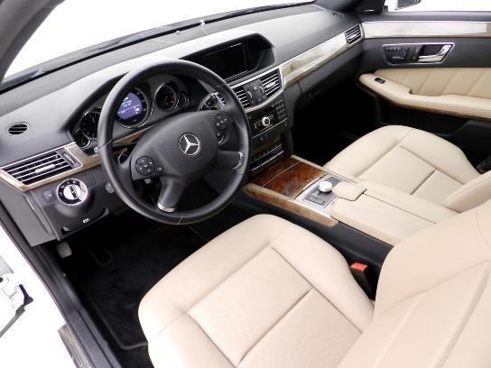 Mercedes-Benz E-Class 2010 photo 28