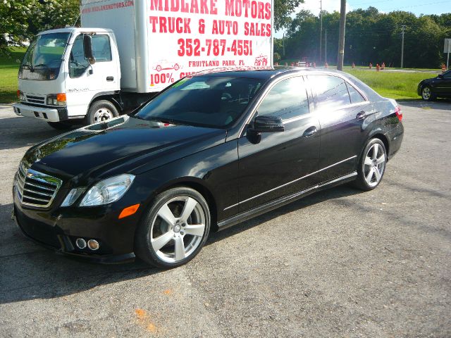 Mercedes-Benz E-Class 2010 photo 3