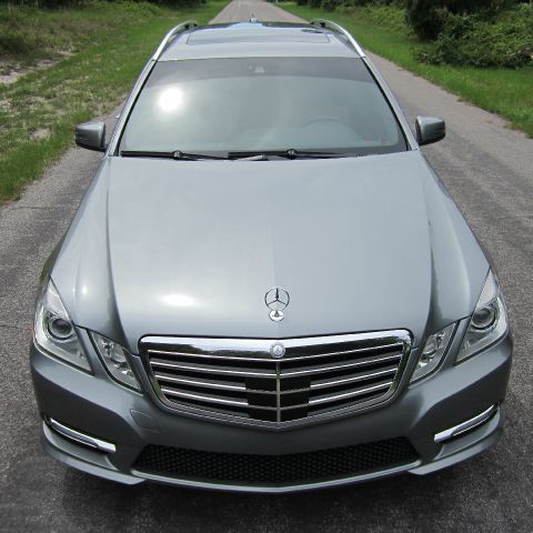 Mercedes-Benz E-Class 2011 photo 6