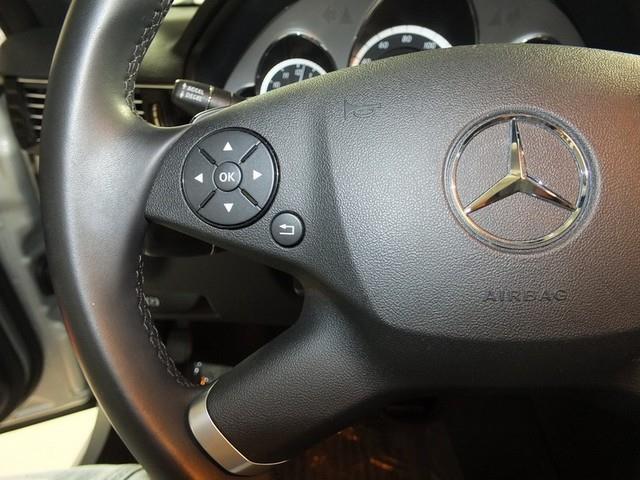 Mercedes-Benz E-Class 2011 photo 9