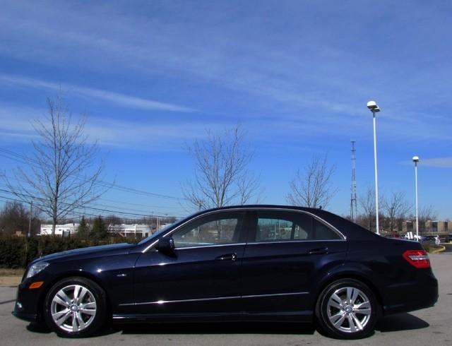 Mercedes-Benz E-Class 2011 photo 4