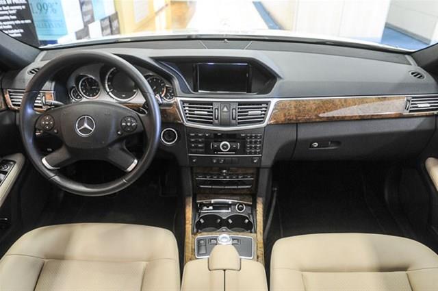 Mercedes-Benz E-Class 2011 photo 13