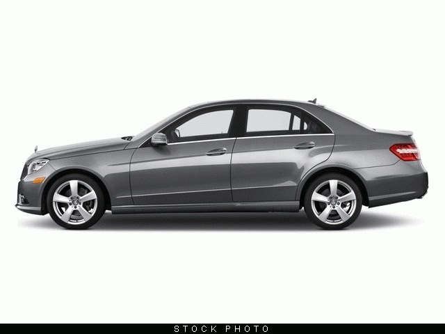 Mercedes-Benz E-Class 2011 photo 5