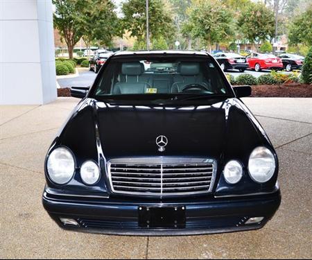 Mercedes-Benz E Class 1997 photo 1