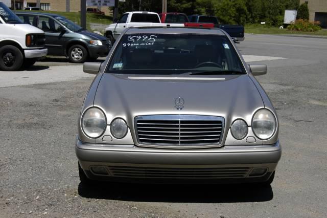 Mercedes-Benz E Class 1997 photo 2