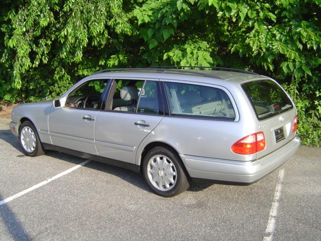 Mercedes-Benz E Class 4dr Sedan 2.0sl (cvt) (Di Wagon