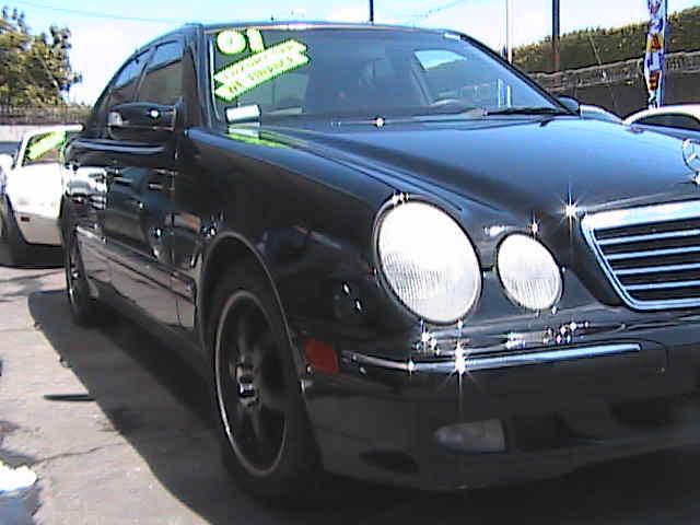 Mercedes-Benz E Class 2001 photo 3