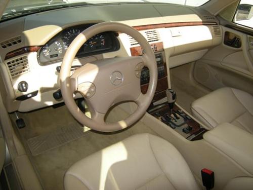 Mercedes-Benz E Class 2001 photo 3