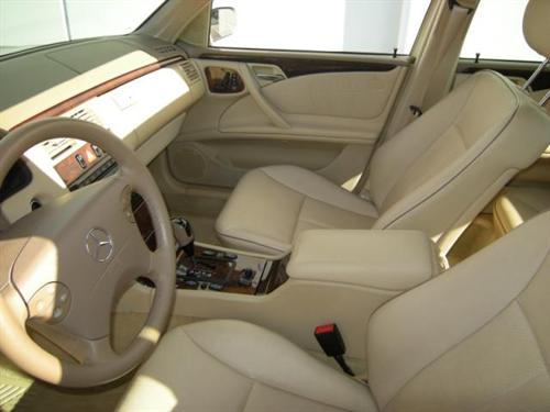 Mercedes-Benz E Class 2001 photo 4