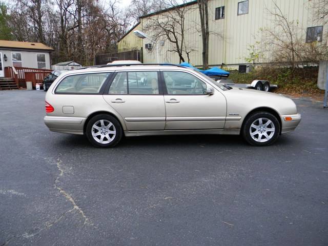 Mercedes-Benz E Class Technology Package Wagon