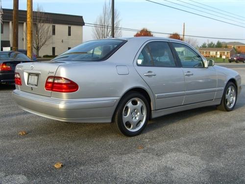 Mercedes-Benz E Class 2002 photo 5